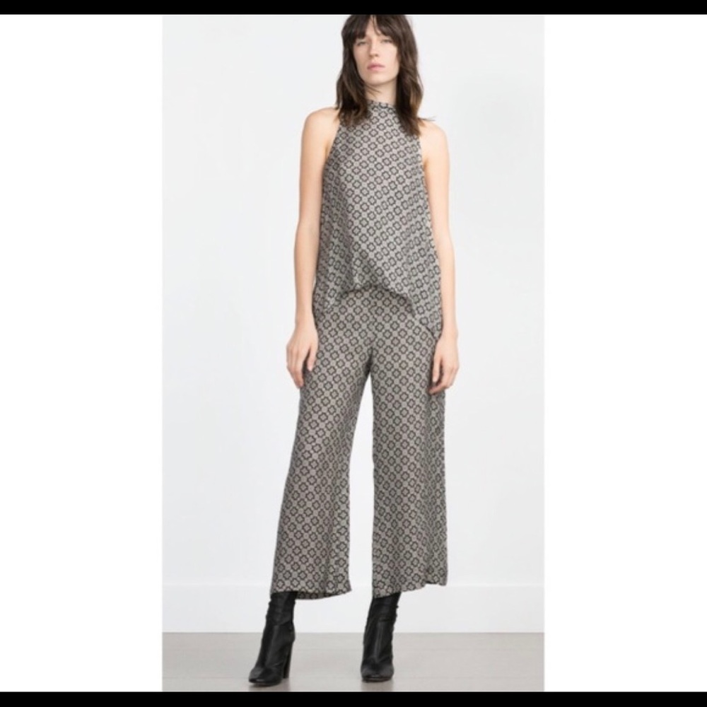 Zara Baggy Pants  Size Small. Brand New. No Trades